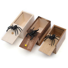 Load image into Gallery viewer, NEW Funny Scare Box Wooden Prank Spider Hidden in Case Great Quality Prank-Wooden Scarebox Interesting Play Trick Joke Toys Gift
